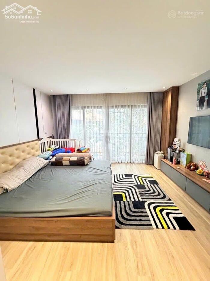 Hình ảnh Bán Nhà Mặt Phố Hòe Nhai Ba Đình 42m2-6T MT4,9m Vỉa Hè 30 Tỷ Hoè Nhai. 2