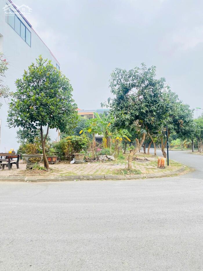 Hình ảnh Bán lô đất siêu đẹp Khu Nam đầm vạc, Vĩnh yên. góc 2 mặt tiền. 0