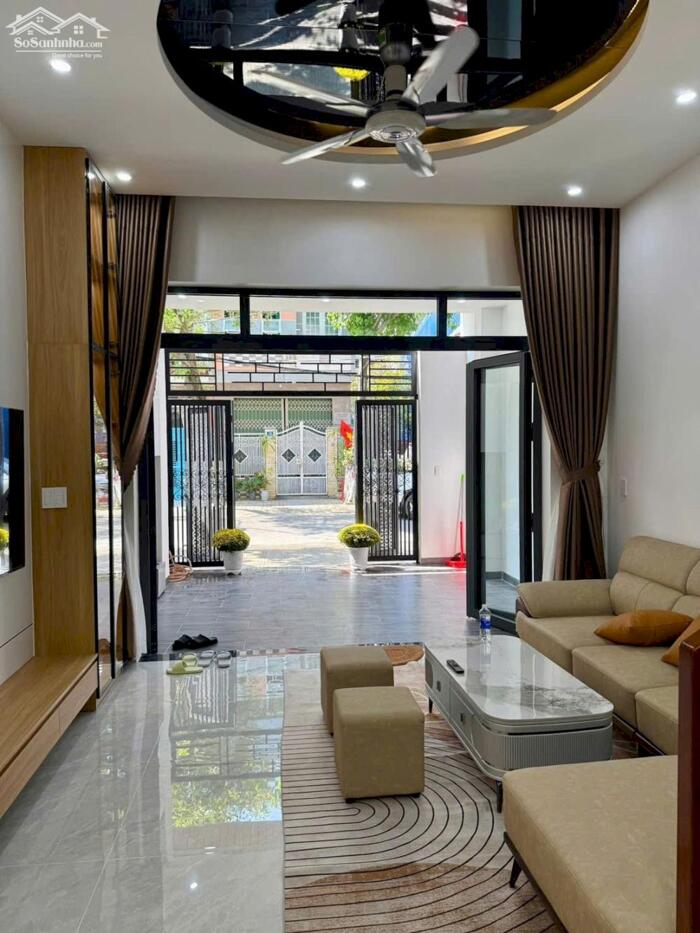 Hình ảnh Mặt tiền hòa cường sát Lê Thanh Nghi _ 78 M², 3 tầng, 5pn, full nôi thất _ giá 10.8 tỷ 2