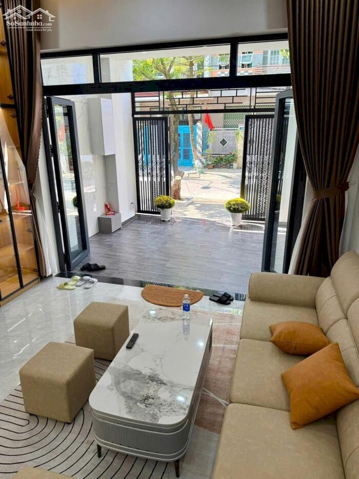 Hình ảnh Mặt tiền hòa cường sát Lê Thanh Nghi _ 78 M², 3 tầng, 5pn, full nôi thất _ giá 10.8 tỷ 1