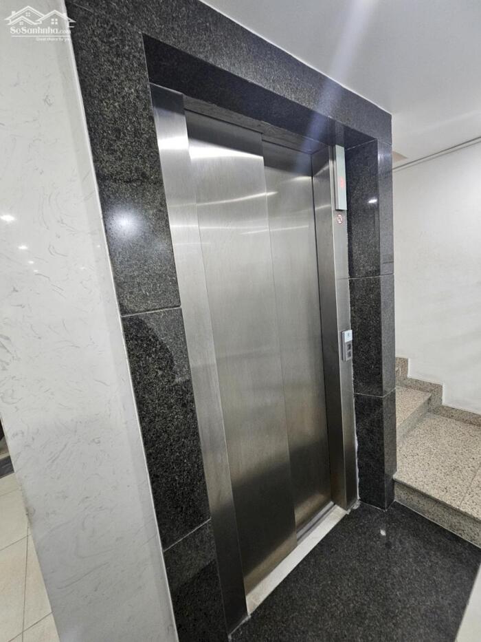 Hình ảnh Bán toà nhà Đào Tấn 82m2 10 tầng 18 căn hộ khép kín thang máy 33 tỷ 2