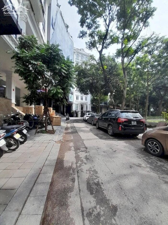 Hình ảnh TÒA BUILDING CỰC HIẾM- Phố Trần Thái Tông 125m/ 9 tầng / mặt tiền 8.1m 89.9 tỷ - LH 0987881444 0