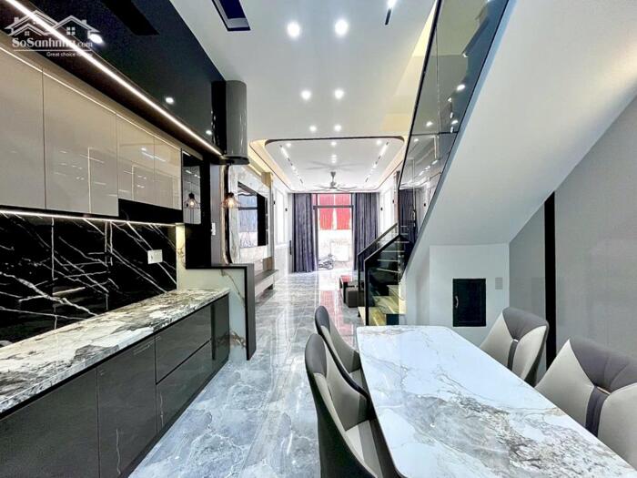 Hình ảnh Bán Nhà Trệt Lầu hẻm Tổ 3 Cách Hồ Bún Xáng 50m - Cách ĐHCT 100m, P.Tân An, TP.Cần Th 2