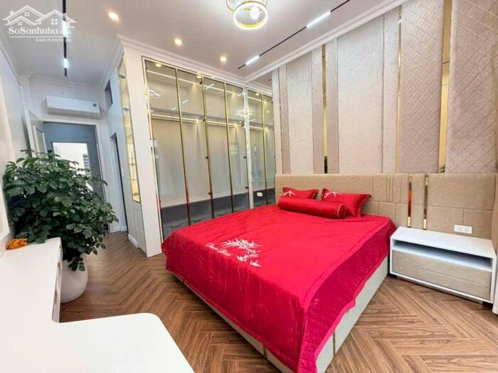 Hình ảnh SIÊU PHẨM- Ôtô đỗ cửa, HOÀNG QUỐC VIỆT 53m/ 6Tầng thang máy 26.8 tỷ, mới đẹp - LH 0987881444 0