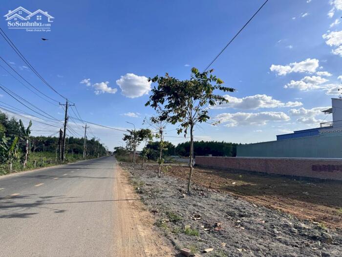 Hình ảnh MẶT TIỀN KINH DOANH – ĐƯỜNG NHỰA 32M – SÁT TÂN UYÊN 2