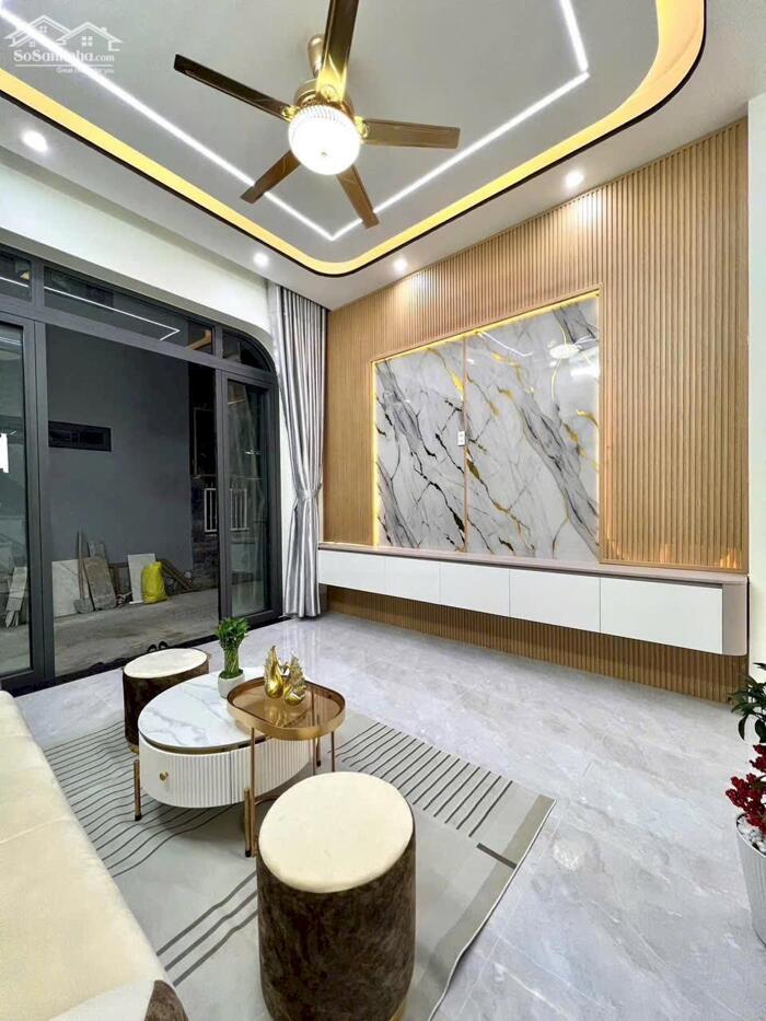 Hình ảnh Bán Nhà Trệt Lầu hẻm 9 Phạm Ngọc Hưng - Gần trường CĐ Y Tế - Cách Võ Văn Kiệt 250m 3