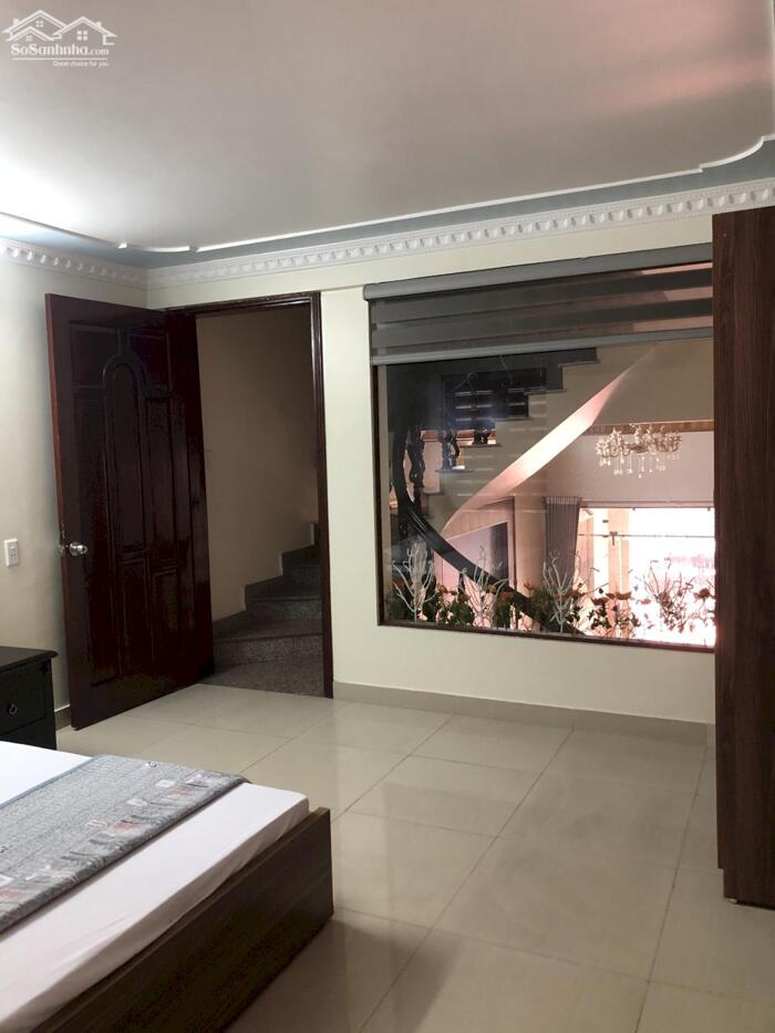 Hình ảnh Cho thuê nhà khu phân lô Văn Cao, DT: 90m2, 5 p.ngủ khép kín. 8