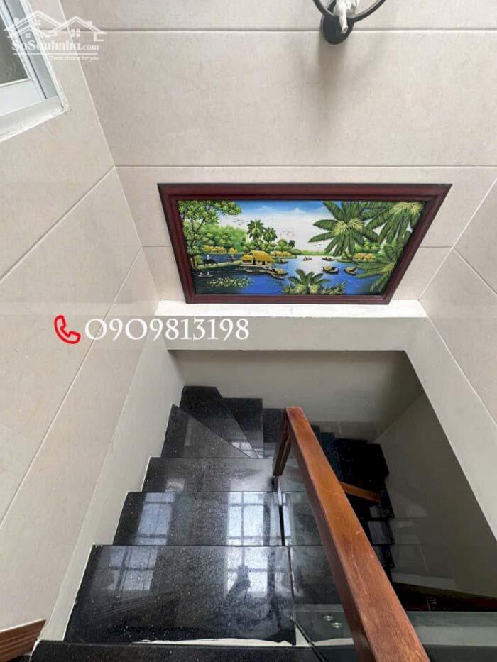 Hình ảnh ️️️Nhà Đẹp Dòng Tiền P.COL Quận 1 SHR Ở Ngay.️️️ 0