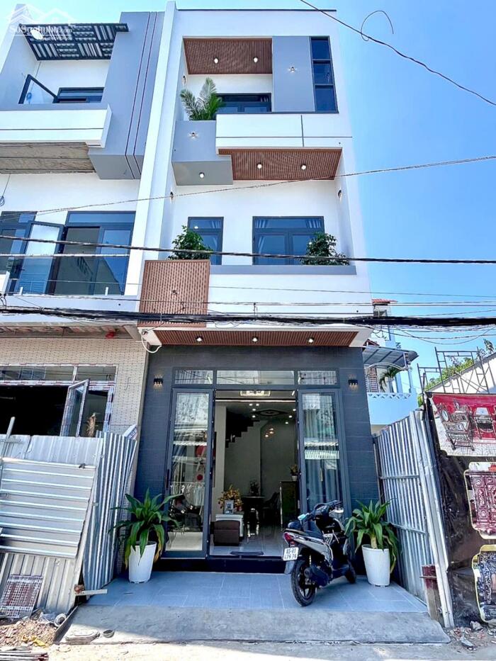 Hình ảnh Bán Nhà 1 Trệt 2 Lầu Mặt tiền đường Trần Văn Ơn - Thông Nguyễn Văn Cừ & Nguyễn Đệ 0