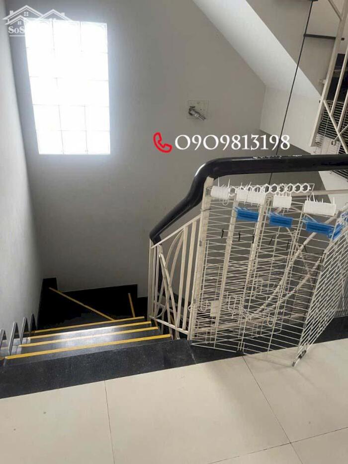 Hình ảnh ️️️Nhà Trung Tâm Quận 1 Khu VIP SHR Sang Tên Ngay.️️️ 0