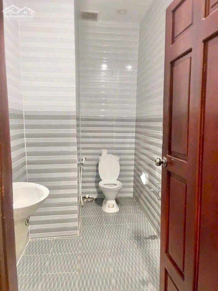 Hình ảnh NHÀ CHO THUÊ CẦN THƠ – TRỆT 3 LẦU – MT.LÝ THÁI TỔ, KDC HƯNG PHÚ 1 – 15 TRIỆU 7