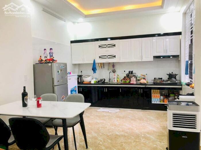 Hình ảnh Chủ đi nước ngoài cần cho thuê nhà lâu dài , cam kết k tăng giá tại ĐÌNH ĐÔNG 1