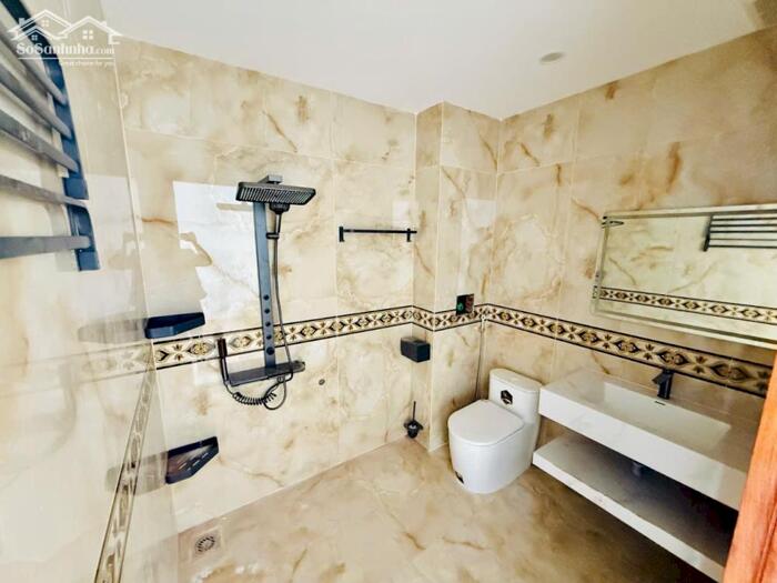 Hình ảnh Bán nhà phố view shophouse đã hoàn thiện, sẵn sổ. Kinh doanh ngay Dự án Trung Nguyên 4