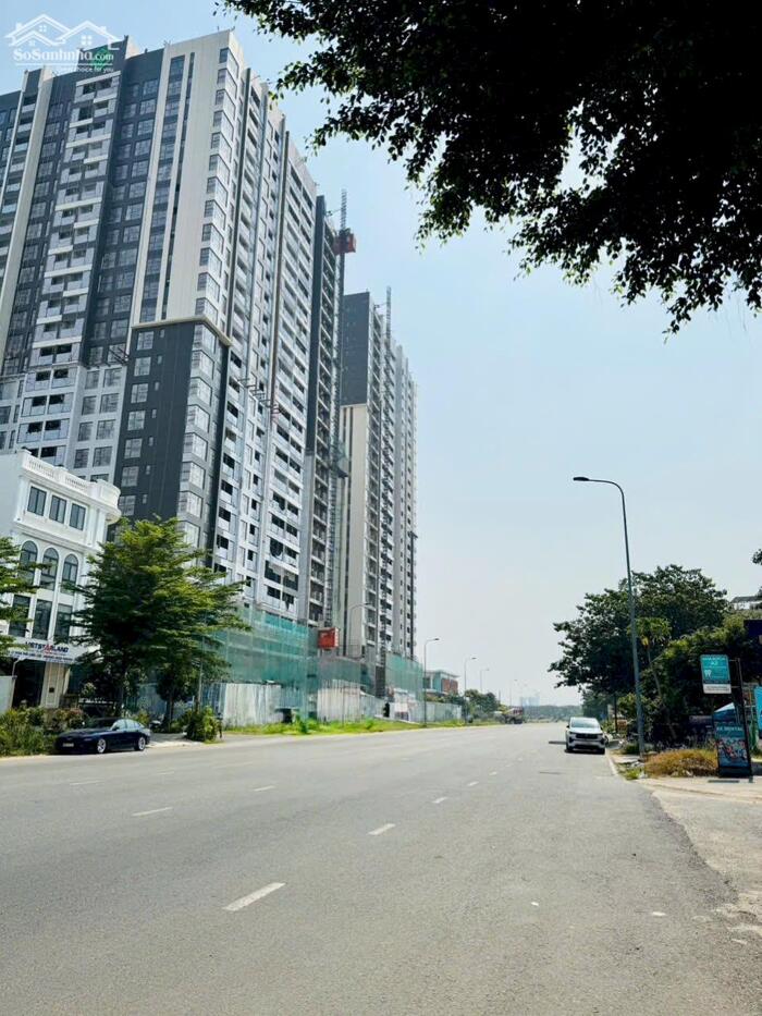 Hình ảnh BDS HVL Trương Văn Bang Q2 DT 5x20m ĐÁ BÌNH DƯƠNG GIÁ TỐT 3