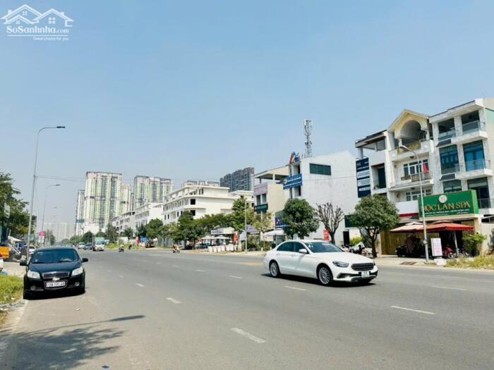 Hình ảnh BDS HVL Trương Văn Bang Q2 DT 5x20m ĐÁ BÌNH DƯƠNG GIÁ TỐT 1