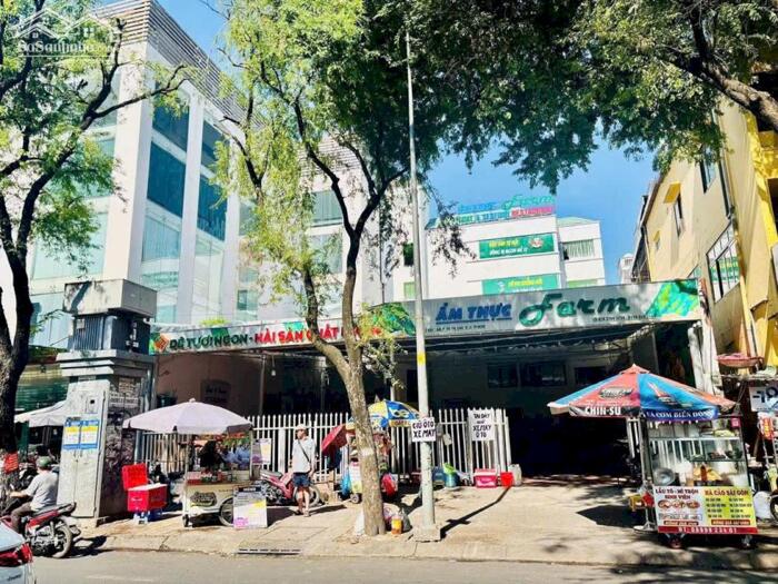 Hình ảnh CHO THUÊ MT VÕ VĂN TẦN Q3 – NGANG 19*35M, 1 TRỆT 4 LẦU, THANG MÁY 0