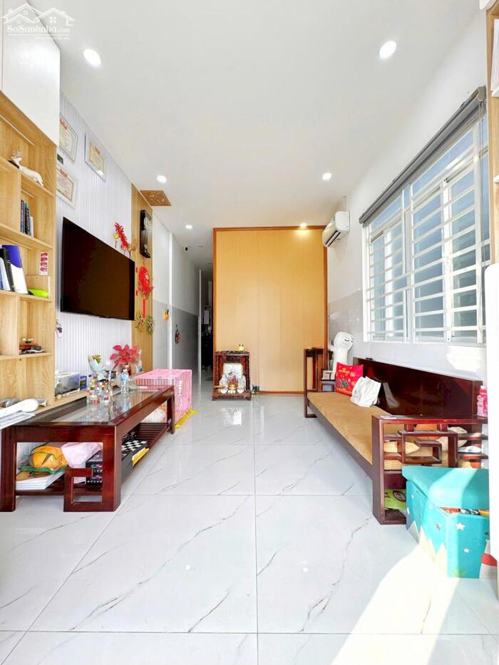 Hình ảnh Bán Nhà Trệt Lầu Mặt Tiền Bờ Kè Lê Anh Xuân - Cần Thơ 2