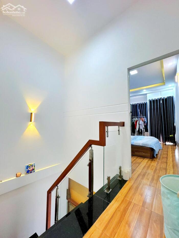 Hình ảnh Bán Nhà Trệt Lầu Mặt Tiền Bờ Kè Lê Anh Xuân - Cần Thơ 7