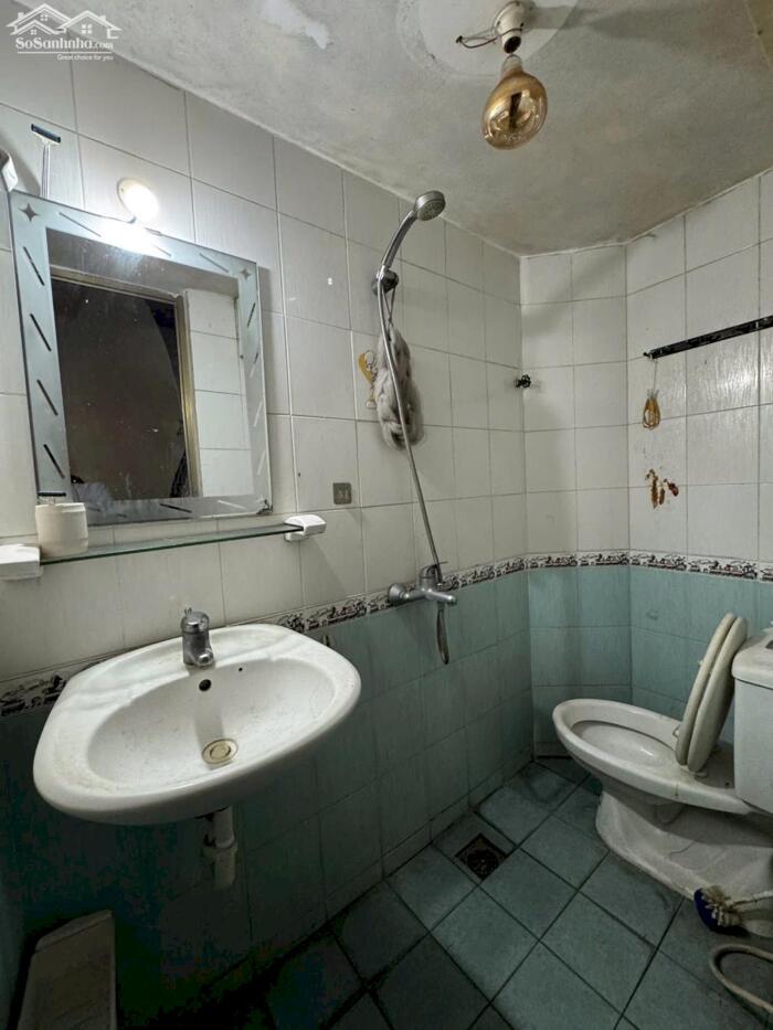 Hình ảnh Bán Nhà Mặt Phố Phạm Hồng Thái Ba Đình 46m2-2T MT4m Vỉa Hè 2 THOÁNG 30,3 Tỷ Phạm Hồng Thái. 3