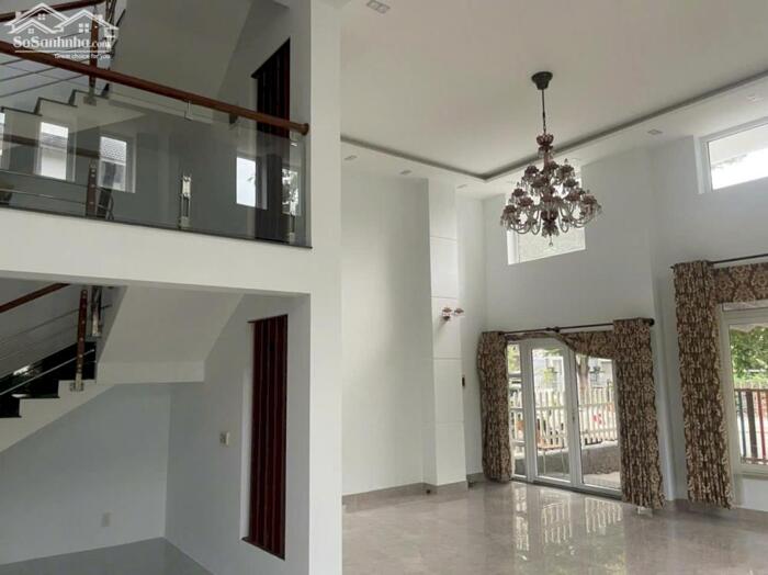 Hình ảnh BDS HVL LVCC: CHO THUÊ BIỆT THỰ 245m2 (10x24.5) KHU GIA HOÀ - Q9 0