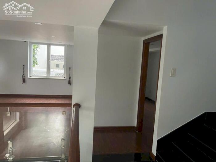 Hình ảnh BDS HVL LVCC: CHO THUÊ BIỆT THỰ 245m2 (10x24.5) KHU GIA HOÀ - Q9 4