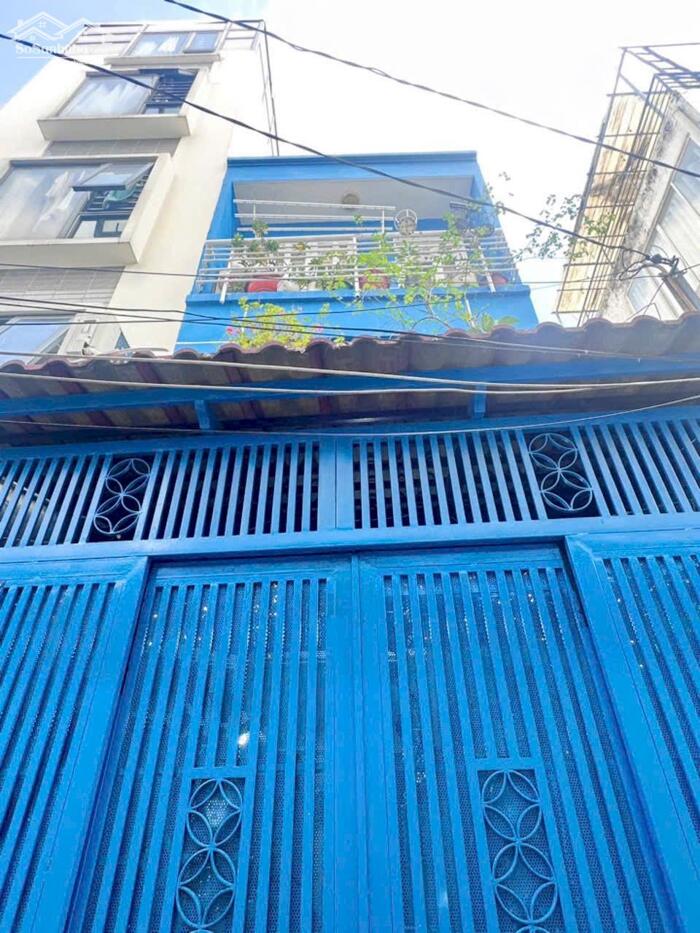 Hình ảnh Nhà 3 tầng nhiêu tứ gân coopmart phan xich long giá 4 tỷ 390 Tl 2