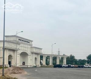 Cho thuê biệt thự Đỉnh Long, ph Tân Bình, TP Hải Dương, 425m2, 6 ngủ, vs khép kín, giá tốt