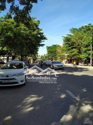 bán nhà 3 tầng 2 mặt tiền 15m lý thái tông cách biển 200m. giá 8.7tỷ sập hầm