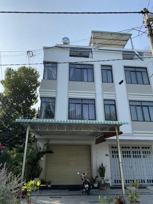 cho thuê nhà phố hai mặt tiền đường 1 khu trần anh hùng vương nối dài, phường 6, tân an, long an