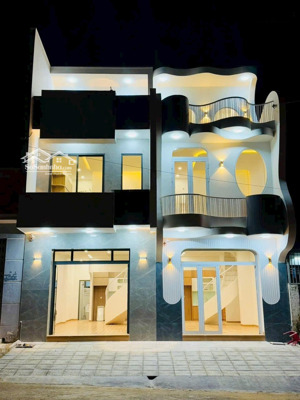 chính chủ bán 2 căn nhà đẹp mới xây full nội thất cách biển chỉ 600m