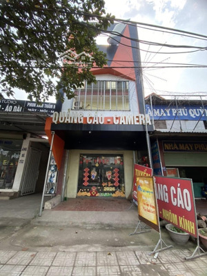 cho thuê nhà 3 tầngx65m2 mặt đường trường chinh gần bến xe mới, vừa ở vừa kinh doanh, 6 triệu/th