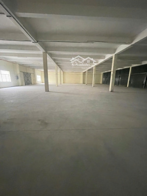 cho thuê kho giá hời 258m2 và 405m2 vị trí đắc địa tại đường trường sơn, p. 15, quận 10.