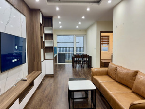 cho thuê căn góc to 60m2 tầng 11 cc phenika hoà lạc. full đồ vào ở luôn