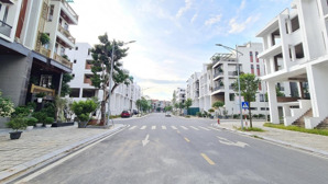 căn liền kề đồi tin học , việt trì , phú thọ