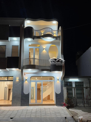 bán nhà đẹp gần biển ở vĩnh hoà nha trang