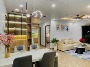 bán nhanh căn hộ tầng 12 ct9 kđt vĩnh điềm trung, ban công view hồ bơi siêu thoáng, mát