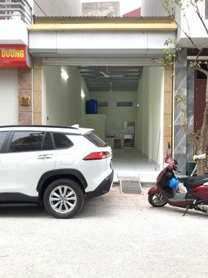 cho thuê nhà mặt phố chương dương số 184. nhà mới tinh 56m2 giá 3 triệu/th