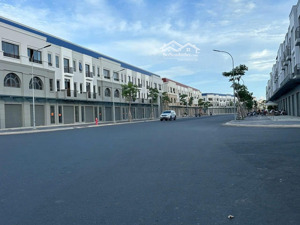 cho thuê biệt thự 4pn, 5wc, 105m2, giá 14 triệu tại điện biên phủ, mỹ hòa, long xuyên, an giang