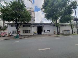 Cho thuê kho 300m2 Lê Thánh Tôn, Q1