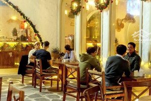cho thuê mặt bằng nhà hàng tại an thượng. đã có sẵn kết cấu nhà đẹp