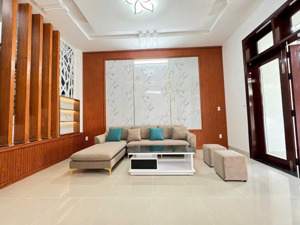 bán nhà đẹp đường lư giang, hoà xuân, cẩm lệ