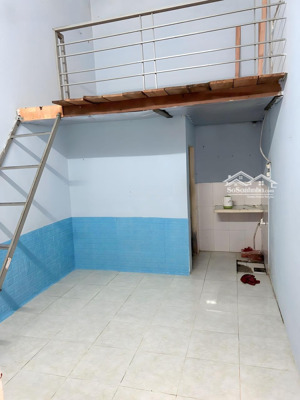 cho thuê phòng trọ giá 1.700.000/tháng. vị trí đẹp, thuận tiện. địa chỉ 129/5 tiểu la