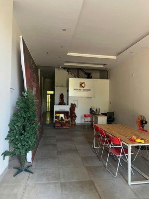 cho thuê nhà riêng 27 trường chinh, chánh lộ, quảng ngãi, giá cực chất 10 triệu, 100m2