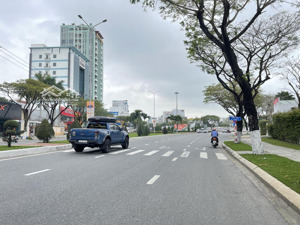 bán 2 lô đôi mt đường nguyễn hữu thọ, trung tâm thành phố, -hải châu