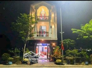cho thuê nhà 1 trệt 2 lầu kdc phú chánh kế bên kcn vsip 2 tp mới bình dương