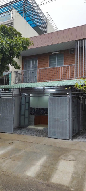 cho thuê phòng nguyên căn 1 trệt 1 lầu (30m2), có ban công, vĩnh phú 10, bd