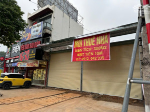 cho thuê nhà mặt phố hoàng văn thụ tp thái nguyên, mặt tiền 10m diện tích 300m2, đắc địa nhất tn