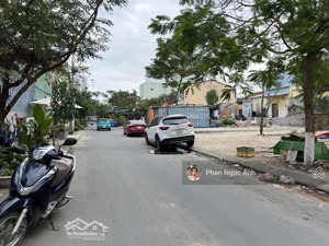 cặp góc 2 mặt tiền 160m2 phố mỹ khê 8 đường 5m5, song song võ nguyên giáp, cận bãi biển khu phố tây