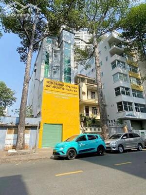 Cho thuê nhà 210A Trần Bình Trọng, P4, Q5. 5 tầng, Dt 550m2 có thang máy chỉ 60tr