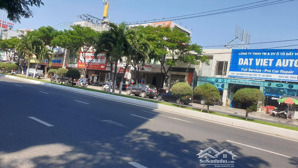 tìm chủ mới cho lô đất 250m2 ngang 10m mặt tiền đường kinh doanh nguyễn hữu thọ- giá đầu tư
